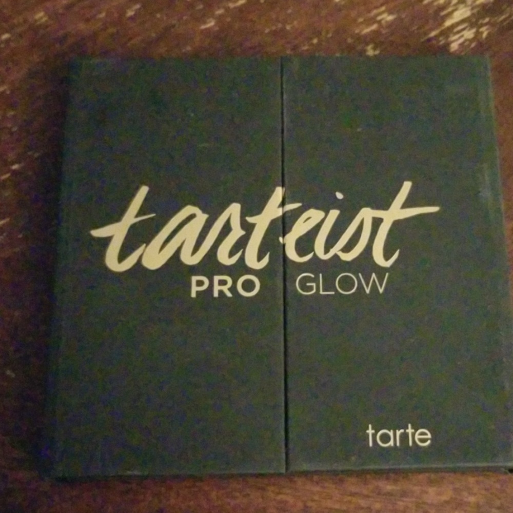Tarteist Pro Glow face palette